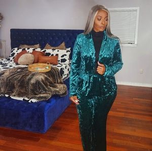 Green Velvet Set